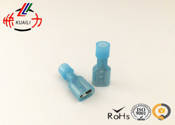 Le BLEU en laiton plaque en fer blanc électrique a isolé les terminaux femelles de câble de batterie de connecteurs de fil